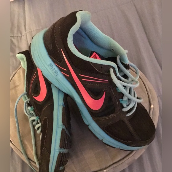 NIKE AIR- sneakers in black, aqua, pink. SZ-7.5 - Picture 2 of 3